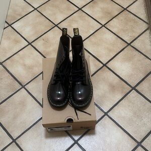 Dr. Martens Zavala Cherry Red Boots Women’s size US 6